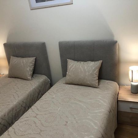 Sunshineliving, Bar Apartment Екстериор снимка