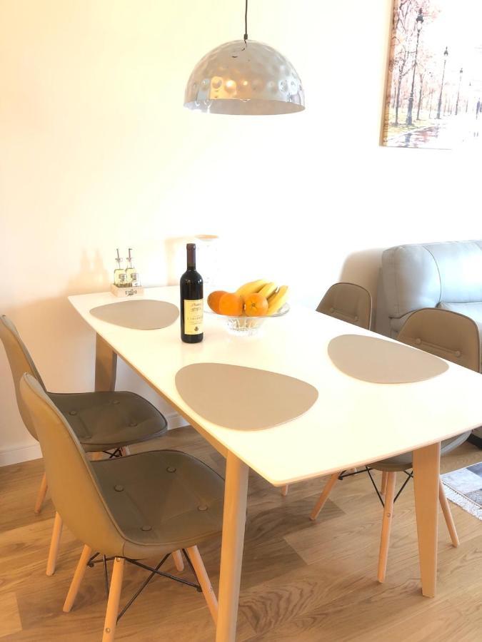 Sunshineliving, Bar Apartment Екстериор снимка