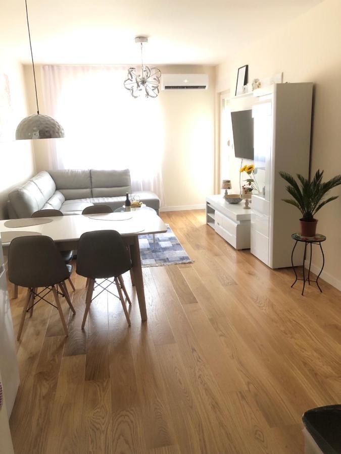 Sunshineliving, Bar Apartment Екстериор снимка
